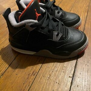 Jordan Kids Black and Red Sneakers